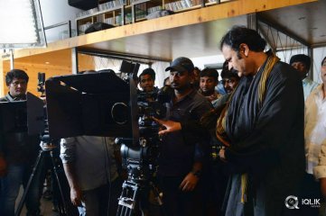 Loafer Movie Opening